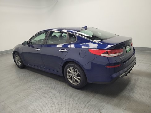 Used 2019 Kia Optima LX image 3