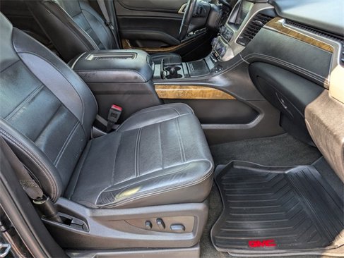 Used 2017 GMC Yukon Denali w/ Open Road Package image 28