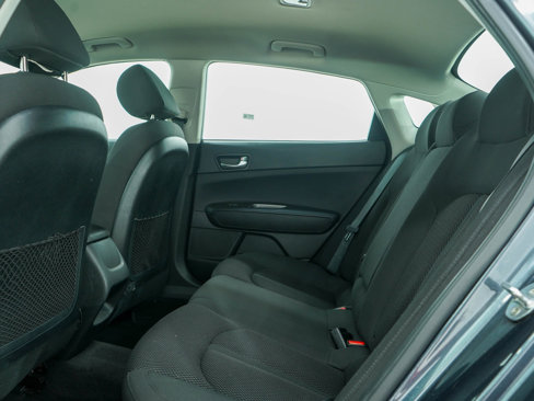 Used 2020 Kia Optima LX image 16