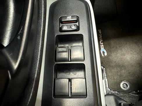 Used 2014 Toyota Prius C One image 26