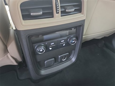 Used 2019 Buick Envision Premium image 27
