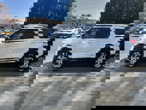 Used 2020 Ford Explorer Limited image 8