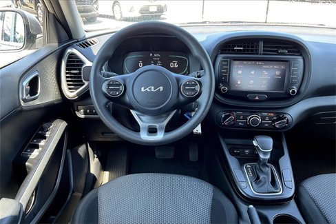 Used 2023 Kia Soul LX w/ Option Group 015 image 5