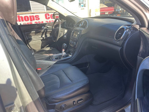 Used 2017 Buick Enclave Leather image 14