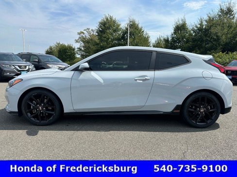 Used 2020 Hyundai Veloster Turbo R-Spec image 2