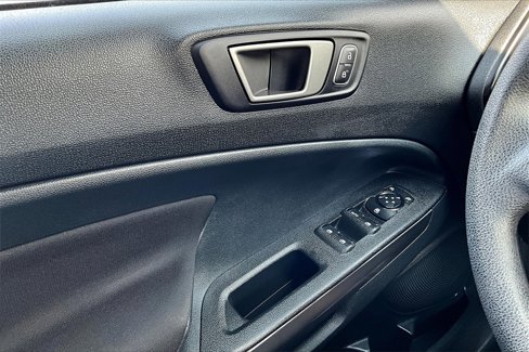 Used 2022 Ford EcoSport SE w/ SE Convenience Package image 36
