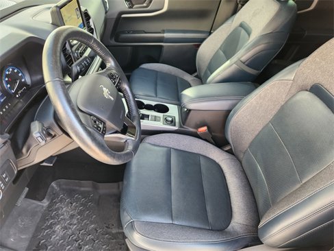 Used 2021 Ford Bronco Sport Outer Banks w/ Outer Banks Package image 13
