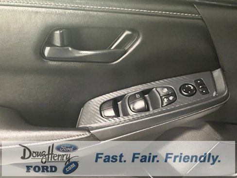 Used 2024 Nissan Sentra S image 23