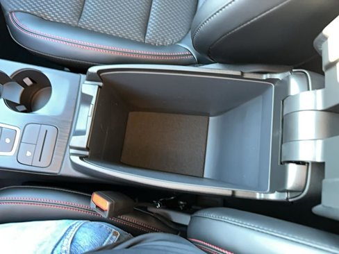 New 2025 Ford Escape ST-Line w/ Equipment Group 301A image 29