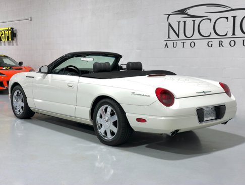 Used 2002 Ford Thunderbird image 23
