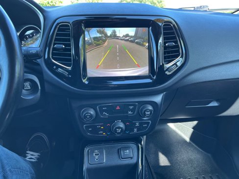 Used 2021 Jeep Compass Limited image 26