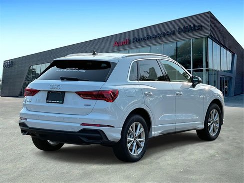 Certified 2025 Audi Q3 2.0T Premium Plus w/ Premium Plus Package image 5