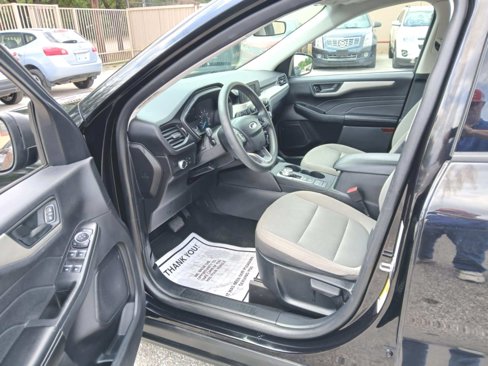 Used 2022 Ford Escape S image 9