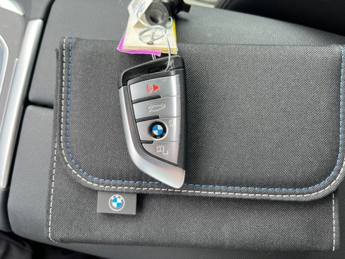 Used 2022 BMW X5 xDrive40i w/ Premium Package image 34