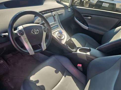 Used 2012 Toyota Prius Five image 19