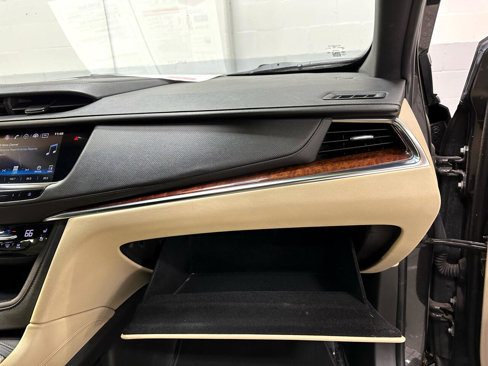 Used 2017 Cadillac XT5 Premium Luxury w/ Advanced Security Package image 26