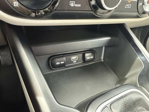 Used 2024 Kia Soul LX w/ Option Group 015 image 31