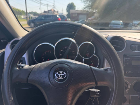 Used 2006 Toyota Matrix image 31