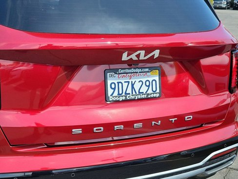 Used 2022 Kia Sorento S image 25