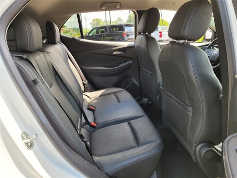 Used 2024 Buick Encore GX Sport Touring image 15