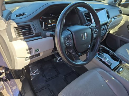 Used 2017 Honda Pilot Elite image 17