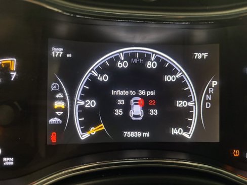 Used 2020 Jeep Grand Cherokee Limited image 22