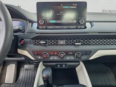 Certified 2023 Honda Accord EX image 26