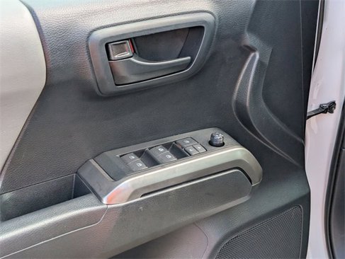 Used 2019 Toyota Tacoma SR5 image 19