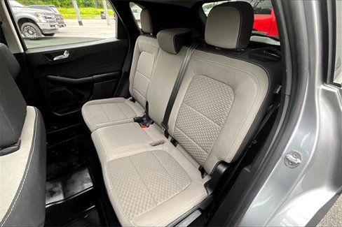 Used 2021 Ford Escape SE image 28