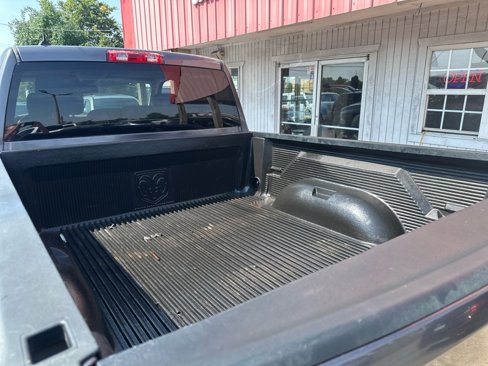 Used 2017 RAM 1500 Big Horn image 9