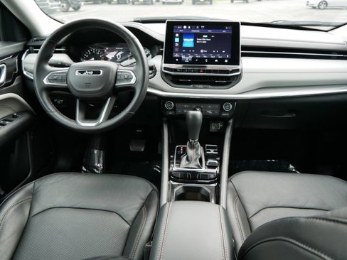 Certified 2022 Jeep Compass Limited image 15