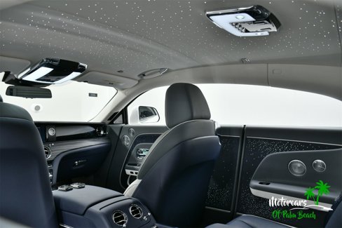 Used 2024 Rolls-Royce Spectre w/ Spectre Launch Package image 38