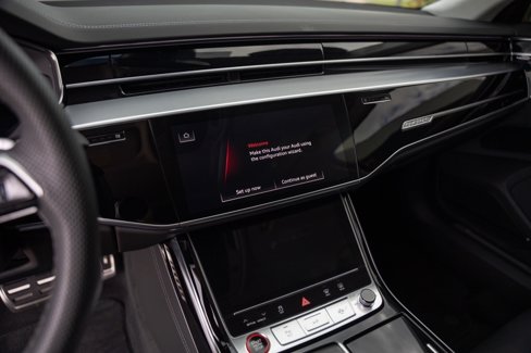 Used 2023 Audi S8 image 13