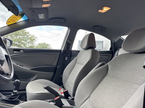 Used 2016 Hyundai Accent SE image 25