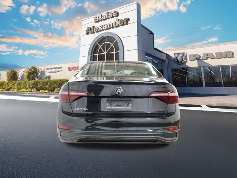 Used 2024 Volkswagen Jetta S image 6