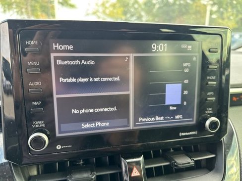 Used 2022 Toyota Corolla LE image 23