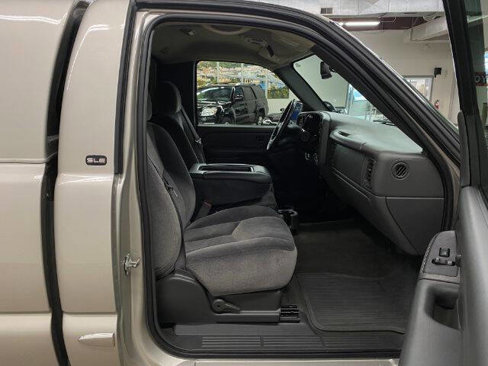Used 2005 GMC Sierra 1500 SLE w/ Light Duty Power Package image 14