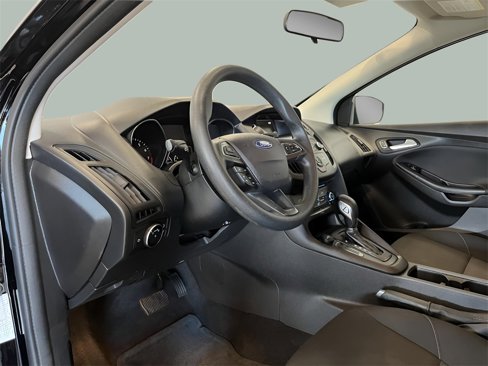 Used 2018 Ford Focus SE image 15