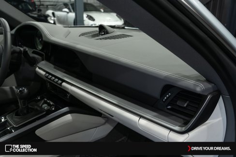 Used 2022 Porsche 911 Carrera S image 25