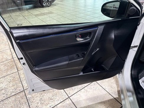 Used 2019 Toyota Corolla SE w/ SE Premium Package image 20