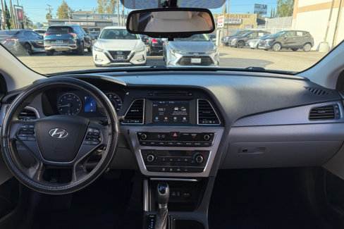 Used 2017 Hyundai Sonata SE image 10