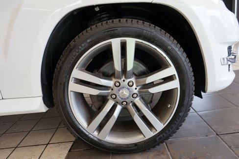 Used 2013 Mercedes-Benz GLK 350 4MATIC image 51
