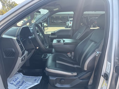 Used 2018 Ford F150 XLT image 2