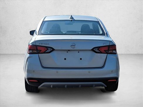 Used 2021 Nissan Versa SV image 7