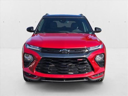 Used 2021 Chevrolet TrailBlazer RS w/ Sun and Liftgate Package image 2
