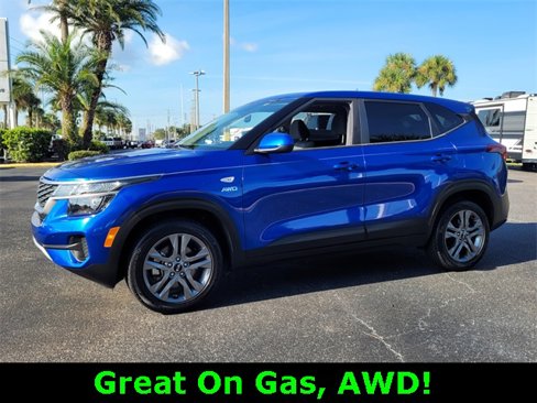 Used 2021 Kia Seltos LX image 3