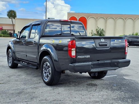 Used 2015 Nissan Frontier Desert Runner image 5