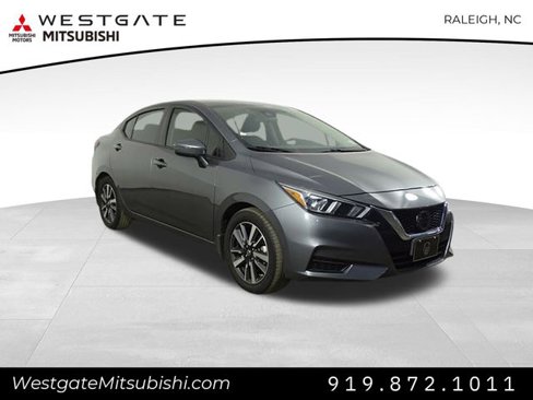 Used 2020 Nissan Versa SV image 1