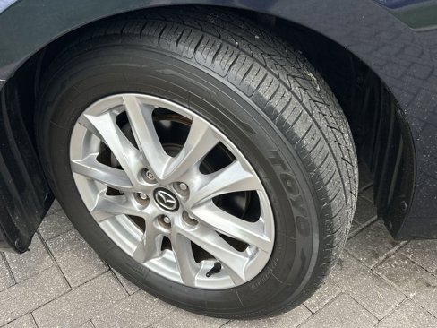 Used 2016 MAZDA MAZDA3 i Touring image 26