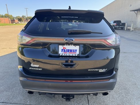 Used 2017 Ford Edge Titanium w/ Technology Package image 40